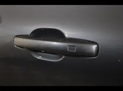 Photo 22 Volvo Xc60  T6 Hybride Rechargeable 350ch Plus Style Dark Geartronic 8 AWD