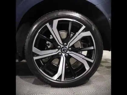 Photo 20 Volvo Xc60  T6 Hybride Rechargeable 350ch Plus Style Dark Geartronic 8 AWD