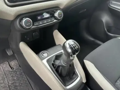 Photo 14 Nissan Micra  1.0 71ch Acenta