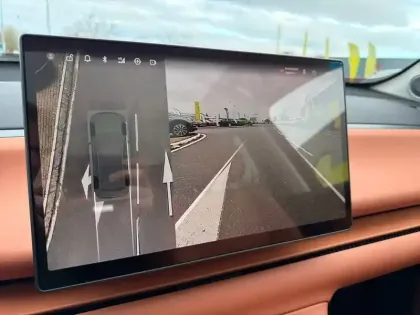 Photo 14 Leapmotor C10  BEV 69.9 kWh - 160 kW