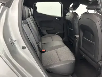 Photo 45 Renault Clio  E-Tech 140 - 21N