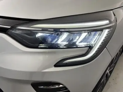 Photo 50 Renault Clio  E-Tech 140 - 21N