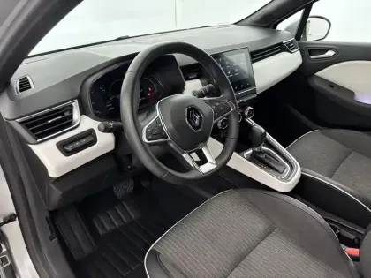 Photo 36 Renault Clio  E-Tech 140 - 21N