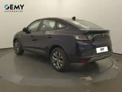 Photo 27 Renault Arkana  E-Tech full hybrid 145 GSR2