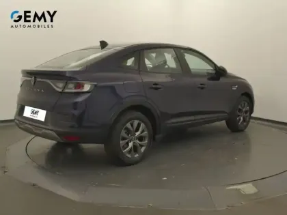 Photo 38 Renault Arkana  E-Tech full hybrid 145 GSR2