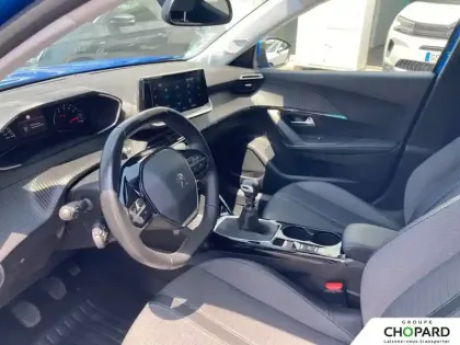 Photo 9 Peugeot 2008  PureTech 100 S&S BVM6