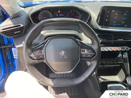 Photo 16 Peugeot 2008  PureTech 100 S&S BVM6