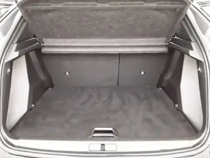 Photo 5 Peugeot 2008  PureTech 130 S&S BVM6