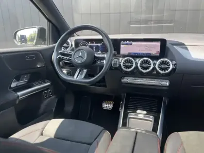 Photo 7 Mercedes Classe B 250 e Hybrid EQ AMG Line