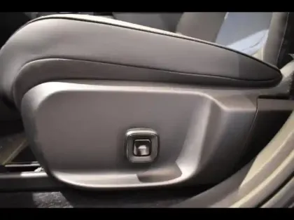 Photo 11 Volvo Ex30  Cross Country Twin Performance 428ch Ultra