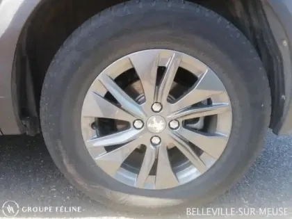 Photo 10 Peugeot 2008  e- 136ch Active