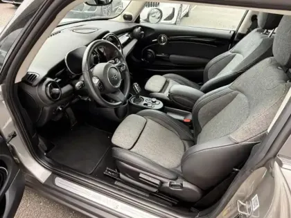 Photo 3 Mini Mini  Cooper SE 184ch Edition Premium Plus BVA 5CV