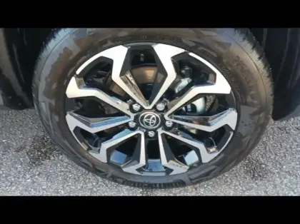 Photo 13 Toyota Yaris  Cross 116h Design MY25