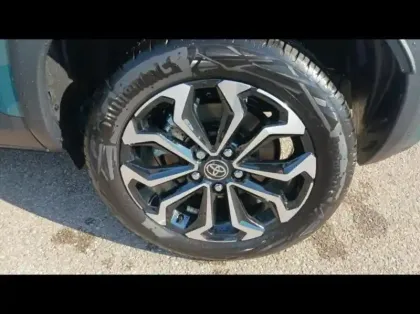 Photo 11 Toyota Yaris  Cross 116h Design MY25