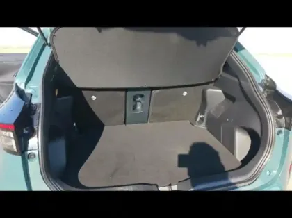 Photo 8 Toyota Yaris  Cross 116h Design MY25