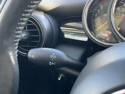 Photo 8 Mini Mini  5 Portes Cooper 136ch Heddon Street Euro6d-T