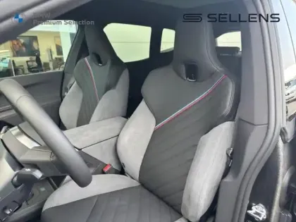 Photo 18 BMW Ix  xDrive60 544ch M Sport