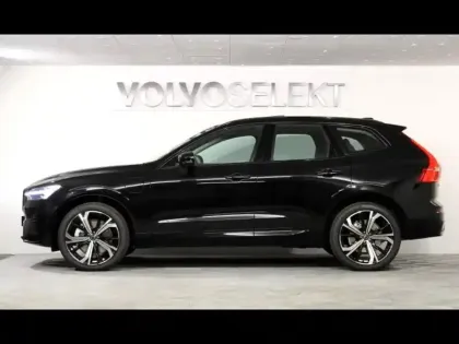 Photo 17 Volvo Xc60  T6 Hybride Rechargeable 350ch Plus Style Dark Geartronic 8 AWD