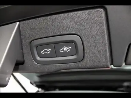 Photo 38 Volvo XC60  T6 Hybride Rechargeable 350ch Plus Style Dark Geartronic 8 AWD