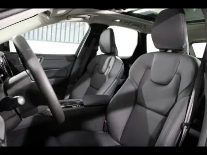 Photo 20 Volvo Xc60  T6 Hybride Rechargeable 350ch Plus Style Dark Geartronic 8 AWD