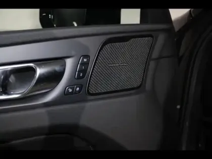 Photo 44 Volvo XC60  T6 Hybride Rechargeable 350ch Plus Style Dark Geartronic 8 AWD