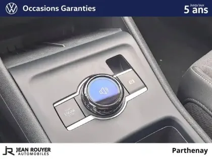 Photo 24 Volkswagen Tiguan  1.5 eTSI 131ch DSG7