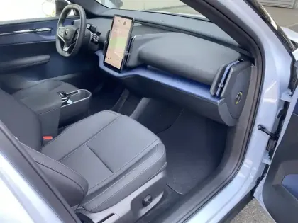 Photo 38 Volvo Ex30  Single Extended Range 272 ch 1EDT