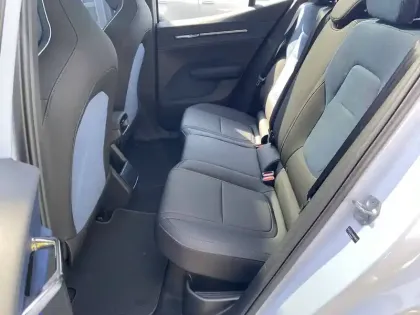 Photo 30 Volvo Ex30  Single Extended Range 272 ch 1EDT