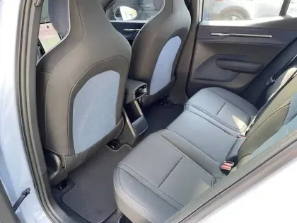 Photo 29 Volvo Ex30  Single Extended Range 272 ch 1EDT