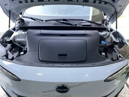 Photo 45 Volvo Ex30  Single Extended Range 272 ch 1EDT