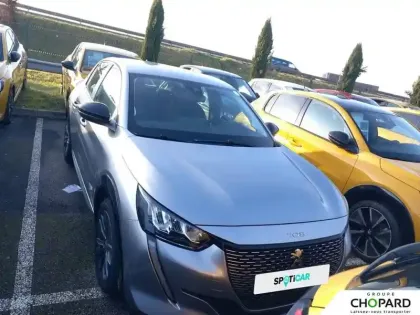 Photo 25 Peugeot 208  Electrique 50 kWh 136ch