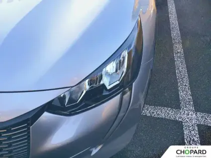 Photo 21 Peugeot 208  Electrique 50 kWh 136ch