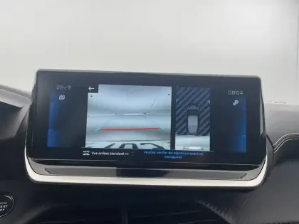 Photo 27 Peugeot 208  PureTech 100 S&S BVM6