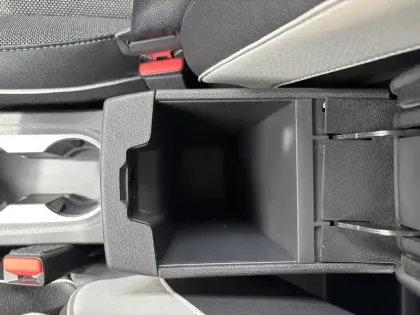 Photo 32 Renault Captur  TCe 100 GPL - 21