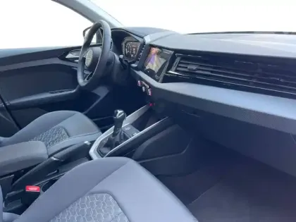 Photo 39 Audi A1  Sportback 25 TFSI 95 ch S tronic 7