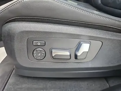 Photo 26 BMW X5  xDrive50e 489 ch BVA8