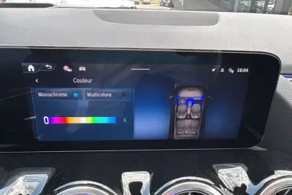 Photo 59 Mercedes GLA  200 d 8G-DCT