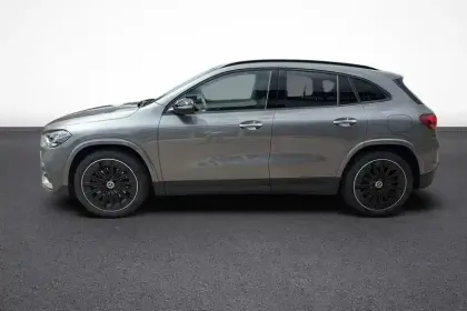 Photo 39 Mercedes GLA  200 d 8G-DCT