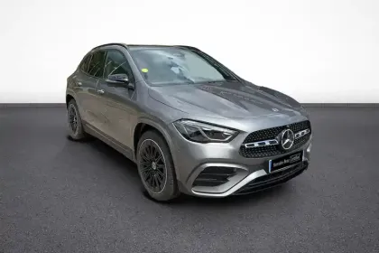 Photo 81 Mercedes GLA  200 d 8G-DCT