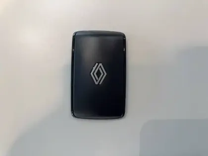 Photo 21 Renault 4 Renault  E-Tech Electrique 150 ch autonomie confort