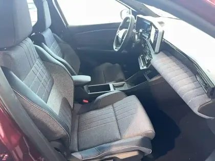 Photo 13 Renault 4 Renault  E-Tech Electrique 150 ch autonomie confort