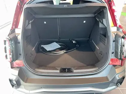 Photo 17 Renault 4 Renault  E-Tech Electrique 150 ch autonomie confort