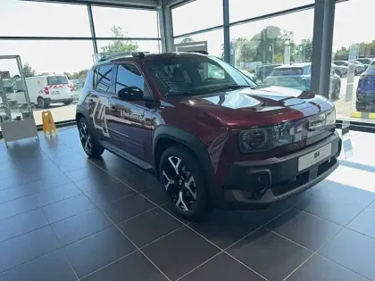 Photo 6 Renault 4 Renault  E-Tech Electrique 150 ch autonomie confort