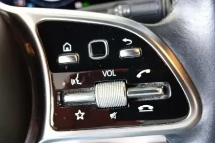 Photo 42 Mercedes EQA Gén. I (H243) Ph1 Progressive Line 5