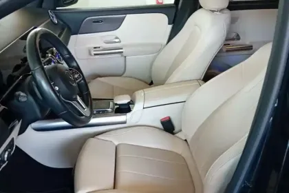 Photo 32 Mercedes EQA Gén. I (H243) Ph1 Progressive Line 5