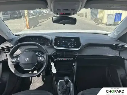 Photo 14 Peugeot 2008  PureTech 100 S&S BVM6