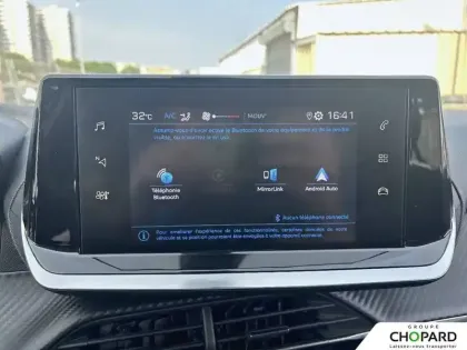 Photo 15 Peugeot 2008  PureTech 100 S&S BVM6