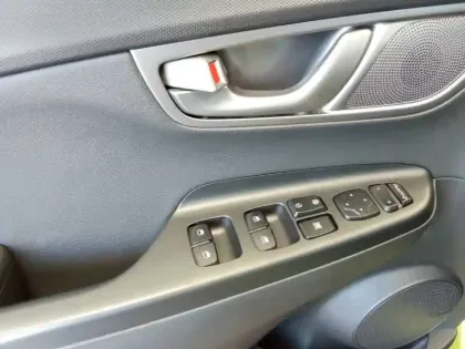 Photo 21 Hyundai Kona  Electrique 64 kWh - 204 ch