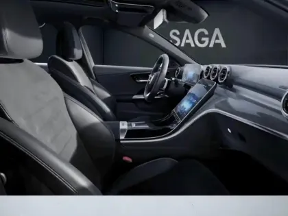 Photo 21 Mercedes Classe C Gén. V (S206) Ph1 AMG Line + 5