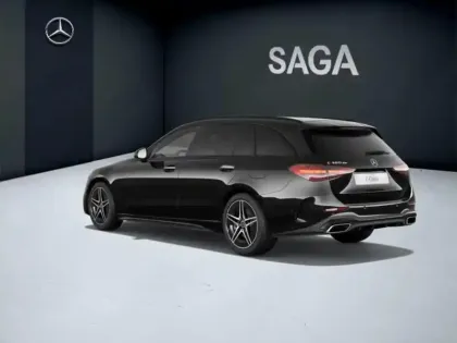 Photo 18 Mercedes Classe C Gén. V (S206) Ph1 AMG Line + 5